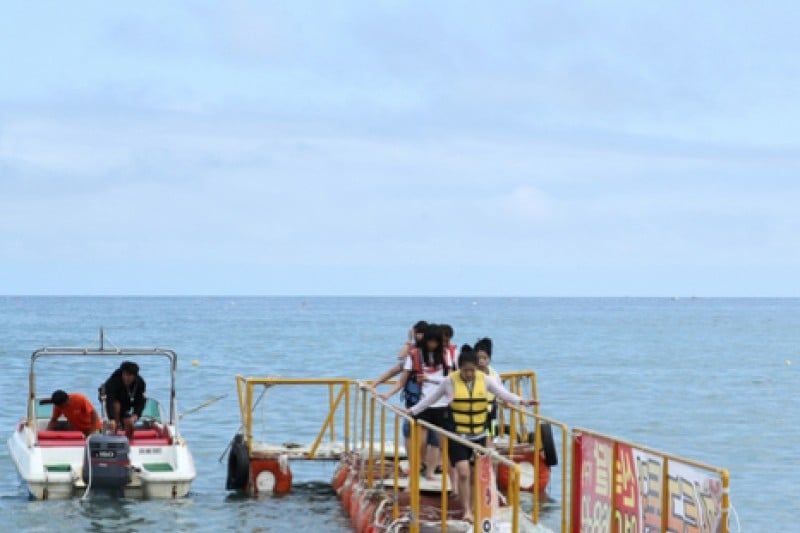 Goraebul Beach  (4/16)
