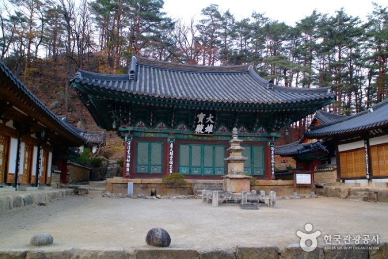 Bulyeongsa Temple  (2/8)