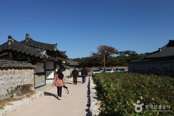 Gyeongju Gyochon Traditional Village