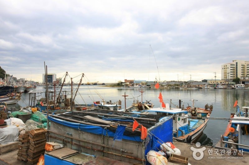 Gangguhang Port  (1/31)