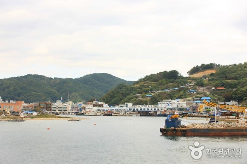 Gangguhang Port  (12/31)