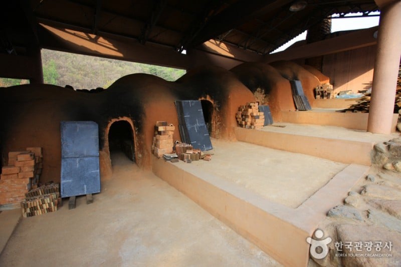 Mungyeong Ceramic Museum  (7/11)