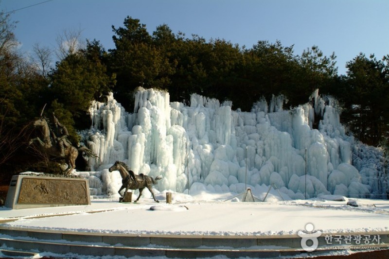Gyeongcheondae Terrace  (3/7)