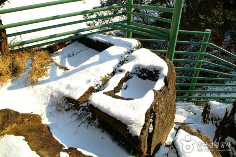Gyeongcheondae Terrace  (4/7)