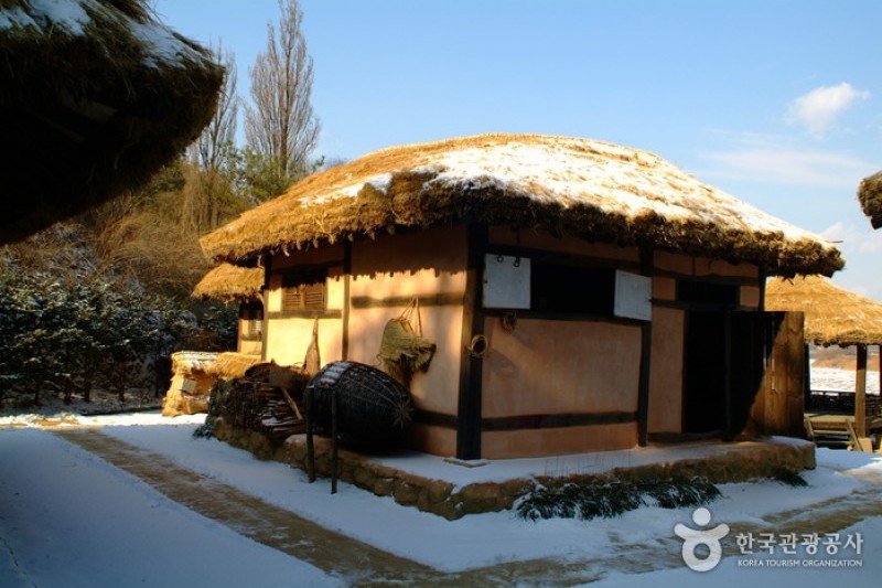 Gyeongcheondae Terrace  (5/7)