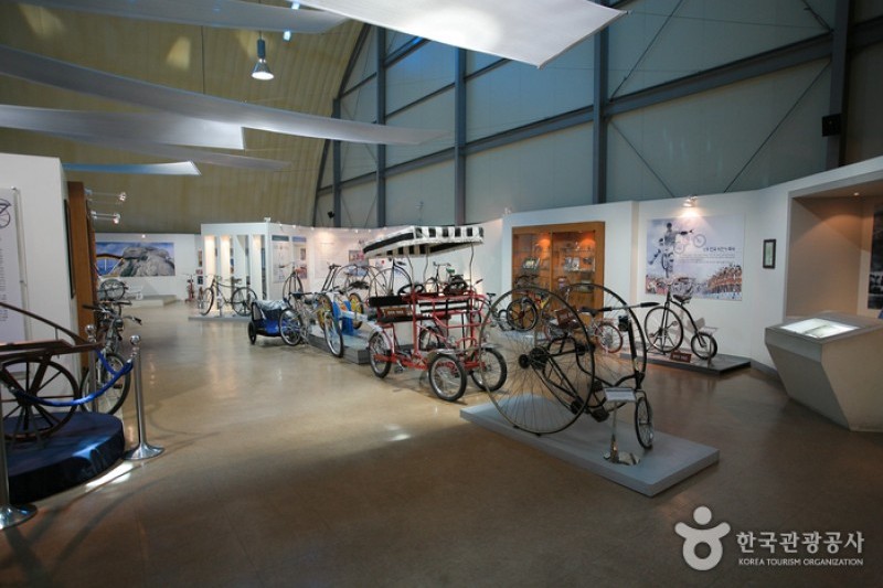Sangju Bicycle Museum  (4/12)
