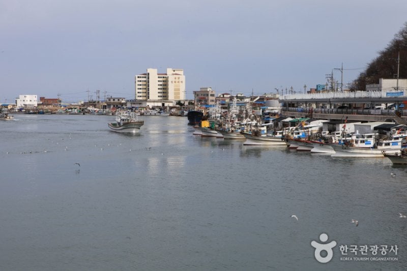 Yeongdeok Crab Village  (2/10)