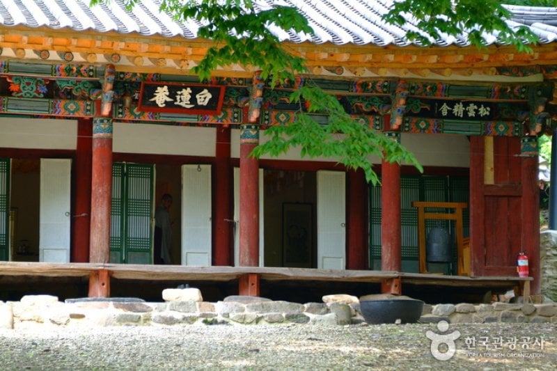 Baengnyeonam Hermitage  (3/3)