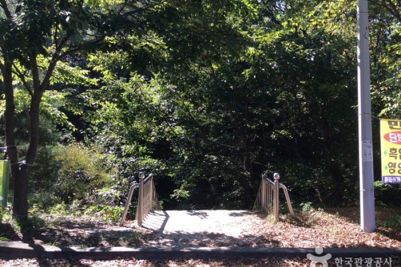 Seonyudong Gyegok Valley  (2/3)