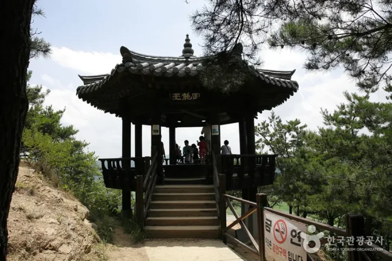 Hoeryongpo Village (회룡포) (4/11)