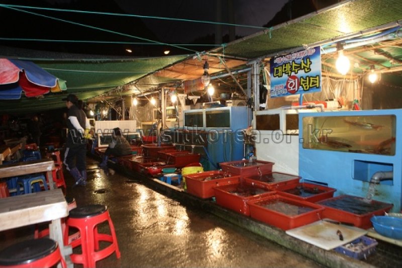 Jeodong Port  (2/26)