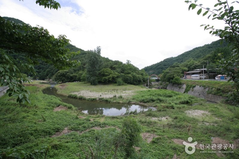 Binggye Valley  (5/18)