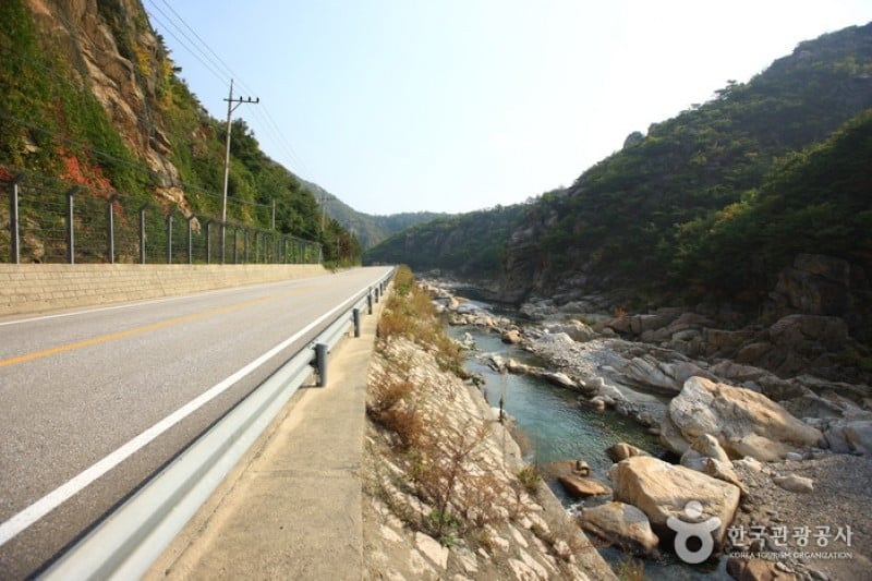 Buryeongsa Valley  (7/18)