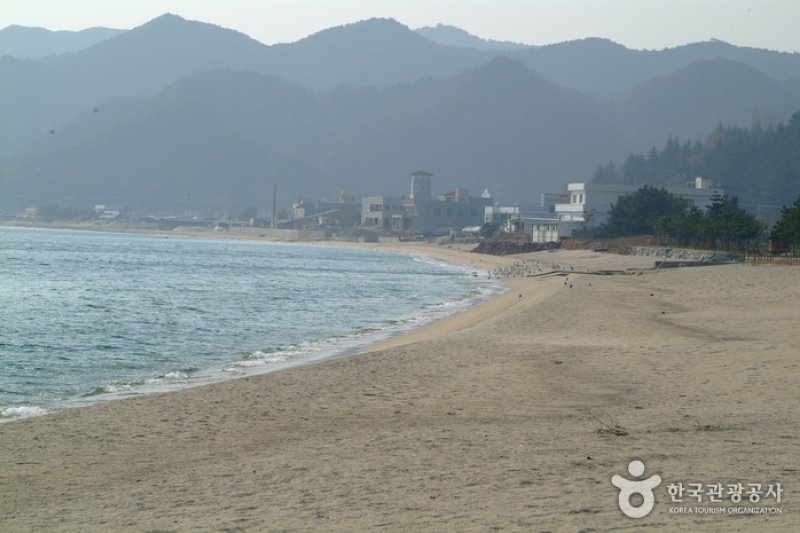 Hupo Beach  (3/5)