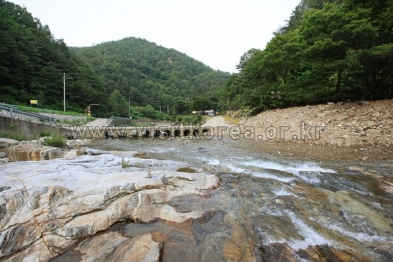 Pocheon Valley  (3/11)