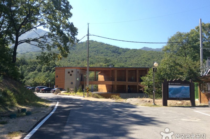 Daeyasan Mountain Natural Recreation Forest (국립 대야산자연휴양림) (4/5)