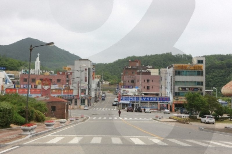 Baegam Hot Springs Special Tourist Zone  (4/5)