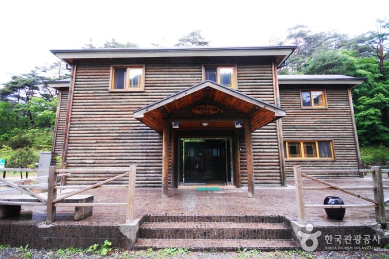 Geommasan Natural Recreation Forest (검마산자연휴양림) (10/15)