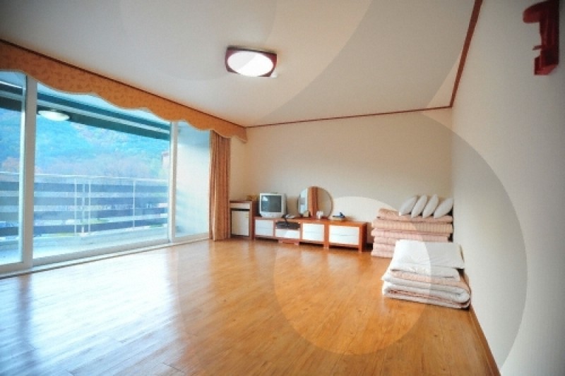 Yeonsan Spa Park - Goodstay  (22/27)