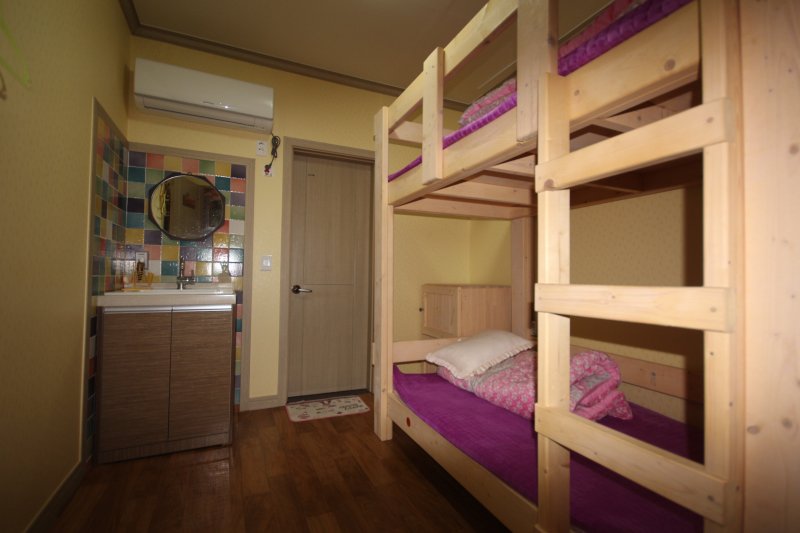You Guest House  (6/13)