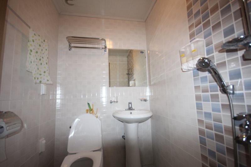 You Guest House  (9/13)