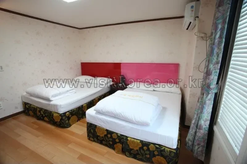 Hotel Valentine - Goodstay  (19/24)