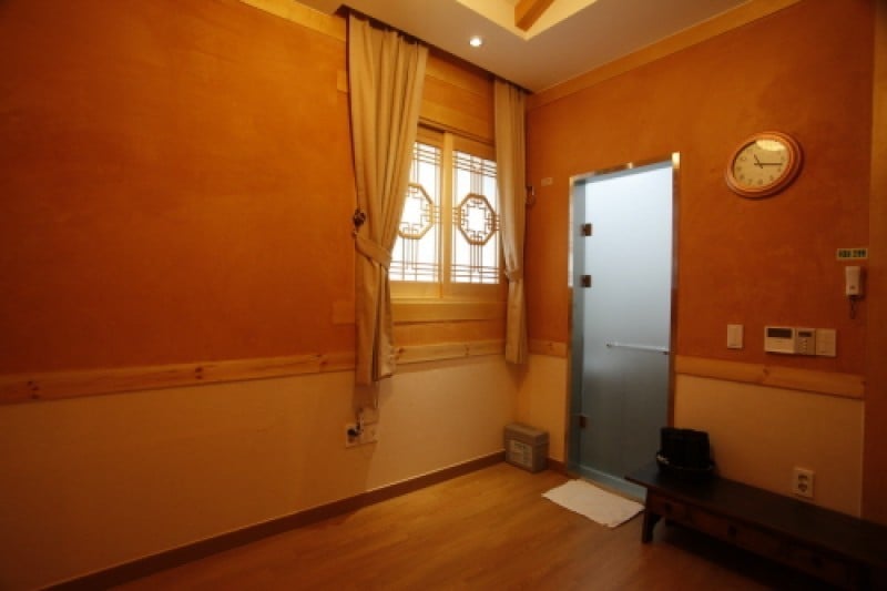 Silla Guesthouse - Goodstay  (3/35)