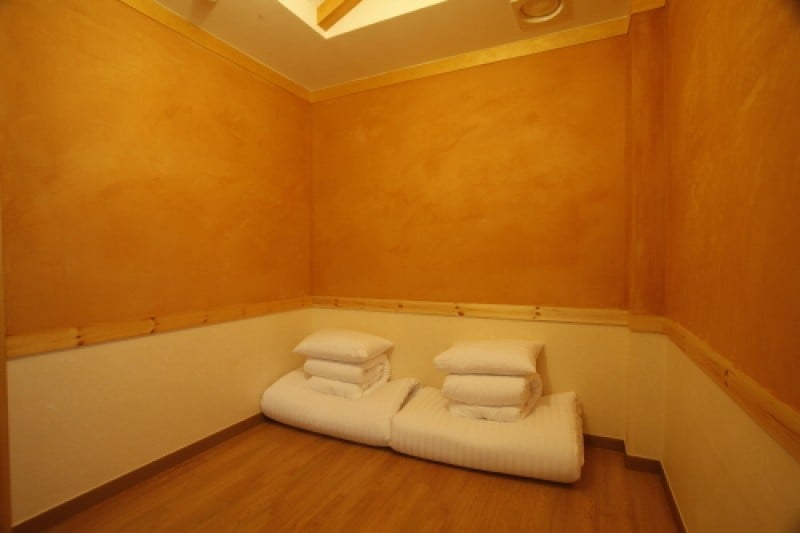 Silla Guesthouse - Goodstay  (4/35)