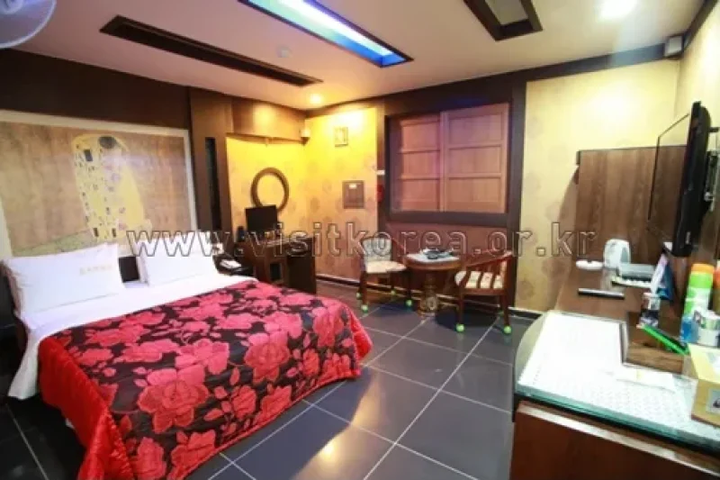 Propose Motel - Goodstay  (10/16)