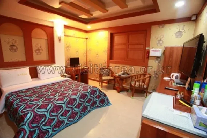 Propose Motel - Goodstay  (12/16)