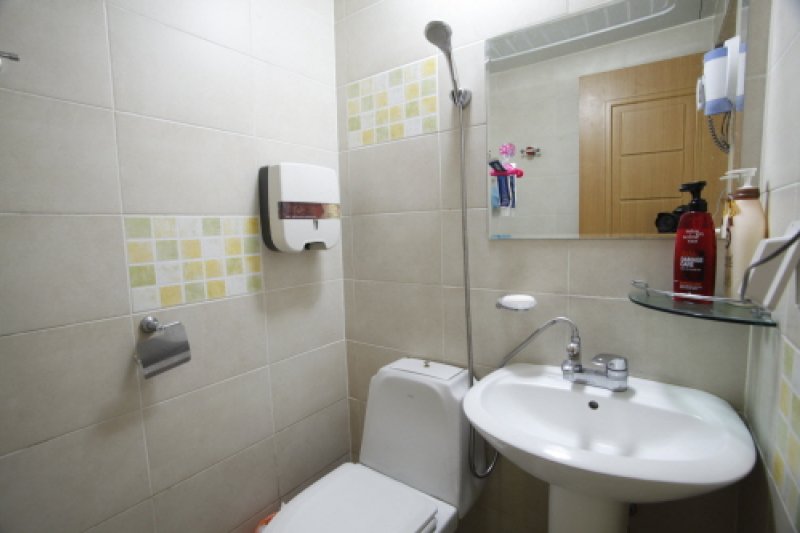 Gyeongju Tour Guesthouse  - Goodstay  (1/22)