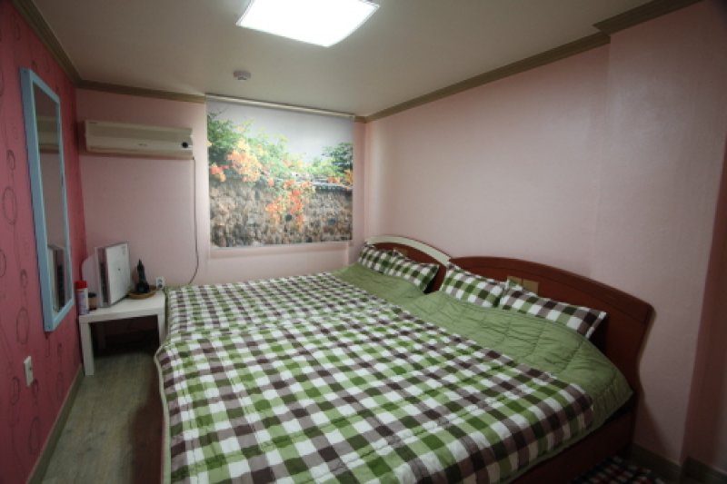 Gyeongju Tour Guesthouse  - Goodstay  (13/22)