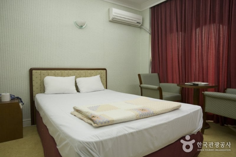 Oksan Seowongil Guesthouse - Goodstay  (5/23)