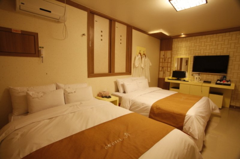Soo Motel - Goodstay  (3/17)