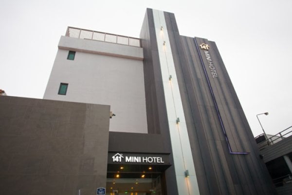 141 Mini Hotel