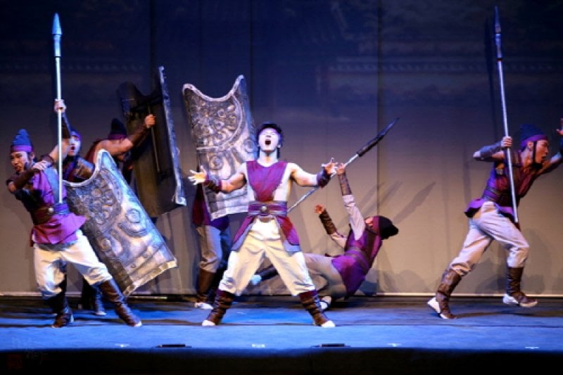 FLYING - Hwarang Wonjeongdae  (3/6)