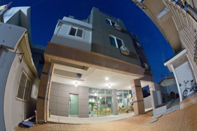 Hwarang Guesthouse - Goodstay  (15/16)