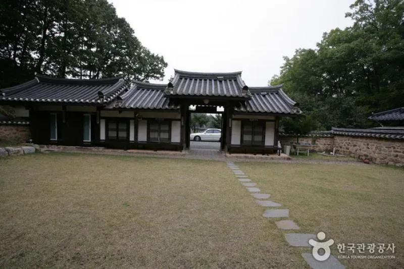 House of Chiam (25/31)