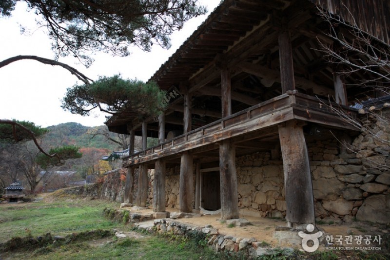 Bongjeongsa Temple  (14/15)