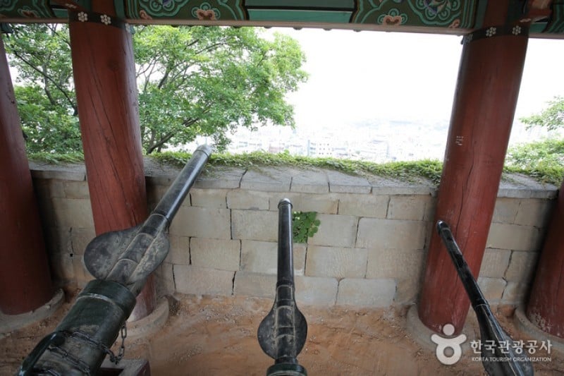 Jinjuseong Fortress  (1/14)
