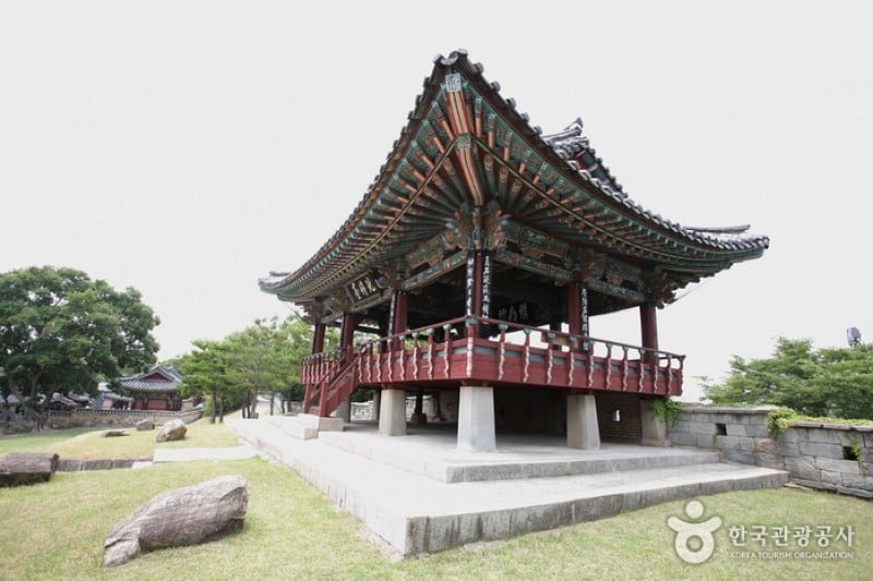 Jinjuseong Fortress  (5/14)