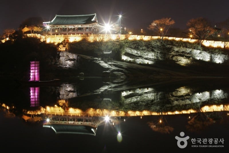 Jinjuseong Fortress  (9/14)