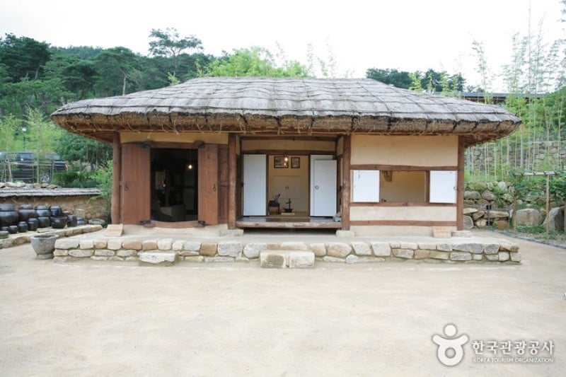 Birthplace of the16th President of Korea, Roh Moo-hyun  (4/4)