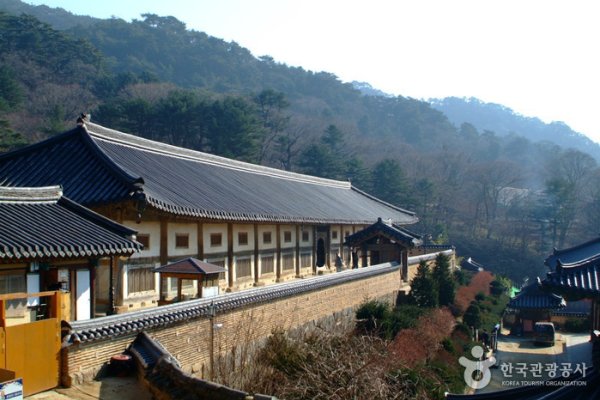 Haeinsa Temple Janggyeongpanjeon Hall [UNESCO World Heritage]