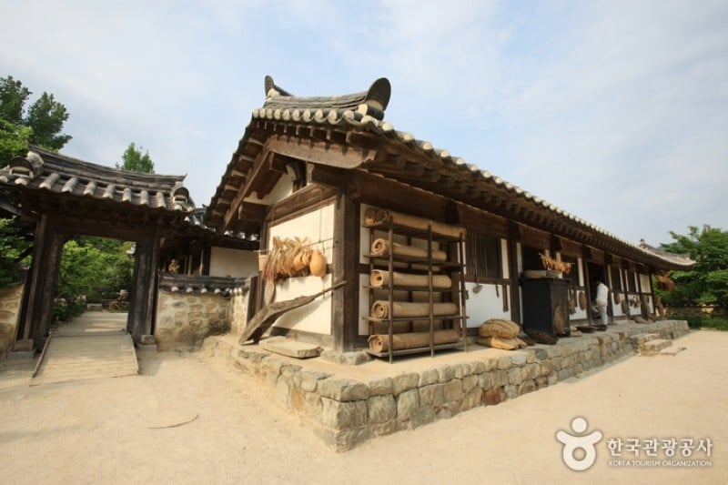 Choi Champandaek  (9/49)