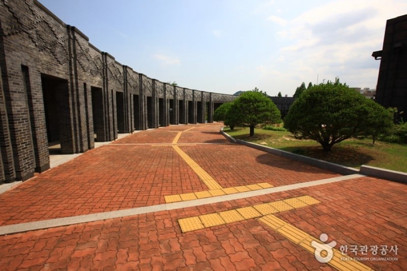 Gimhae National Museum  (10/10)