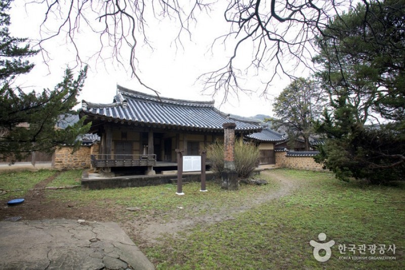 Namsa Yedamchon Village  (9/42)