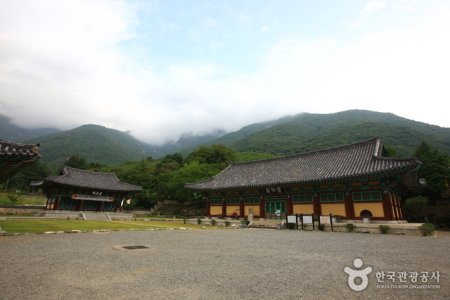 Pyochungsa Temple 