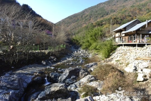 Baegundong Valley