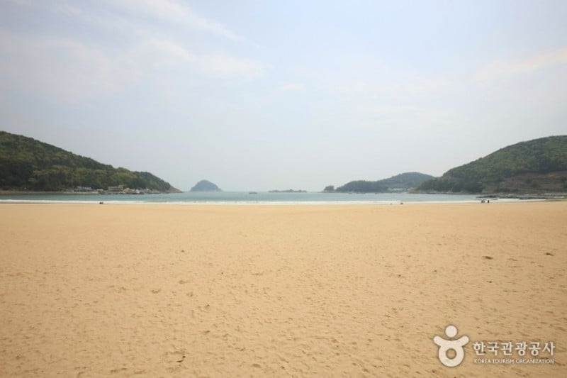 Sangju Silver Sand Beach  (7/33)